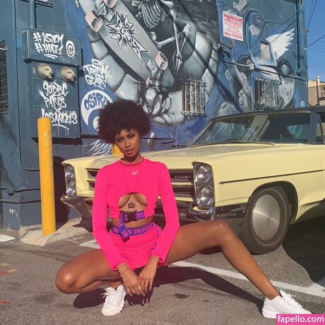 Jasmine Chola xxx女優 アーカイブ