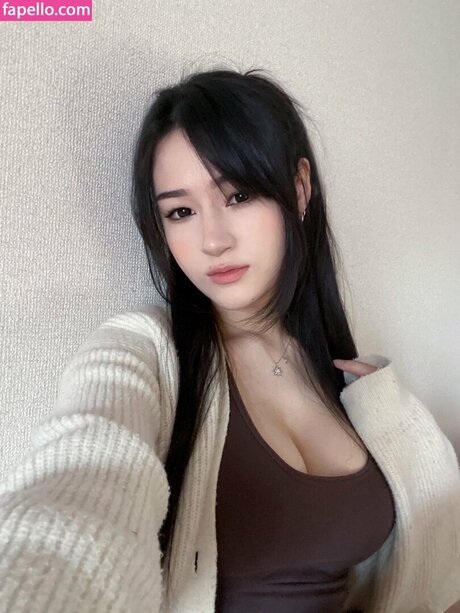 パンツを食い込ませるオンリーファンズ 無料セックス 写真