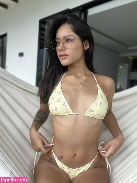 Carolina Guerrero ヌードのポルノスター 写真