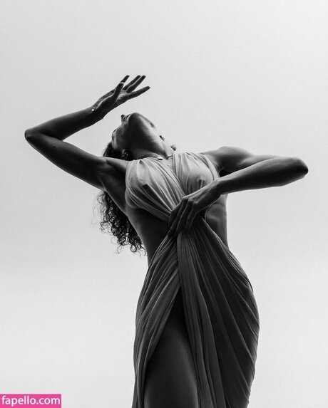 Tatyana Luzgina アダルトモデル 写真