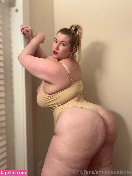 ASSZILLA 可愛い女優 画像