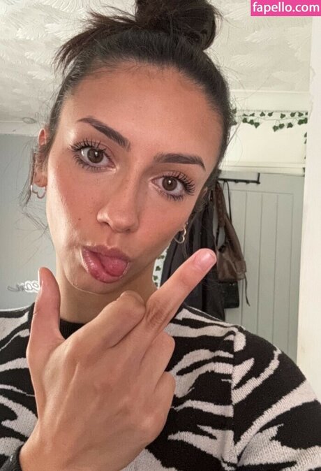 熟女フェラチオオンリーファンズ HD 画像