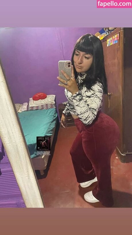 micamansillaa 完璧な女優 アーカイブ