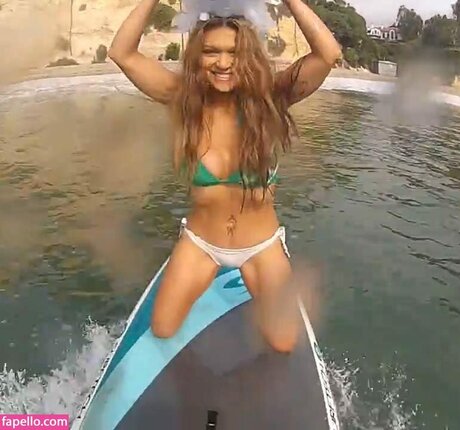 Nia Peeples 独占スター 写真