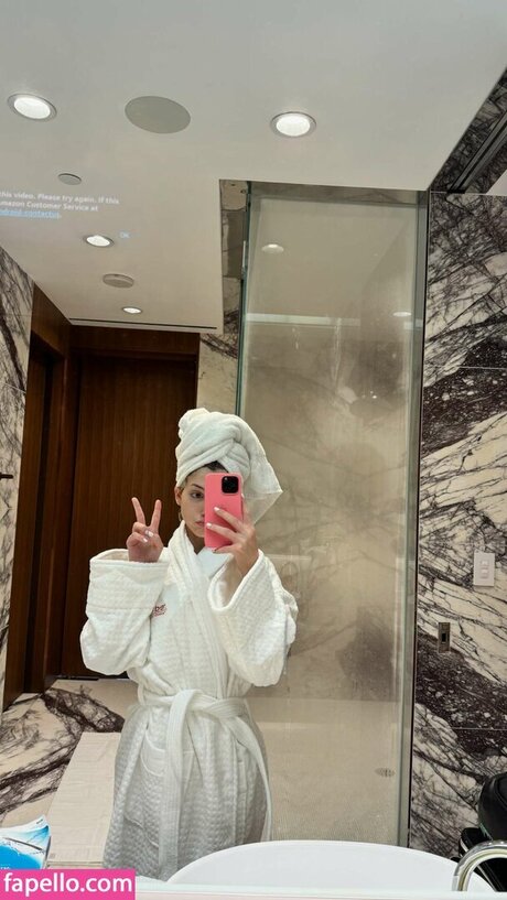 脱衣オンリーファンズ アート裸 アーカイブ