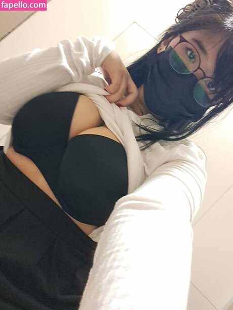 mrspixelfly アートモデル ギャラリー