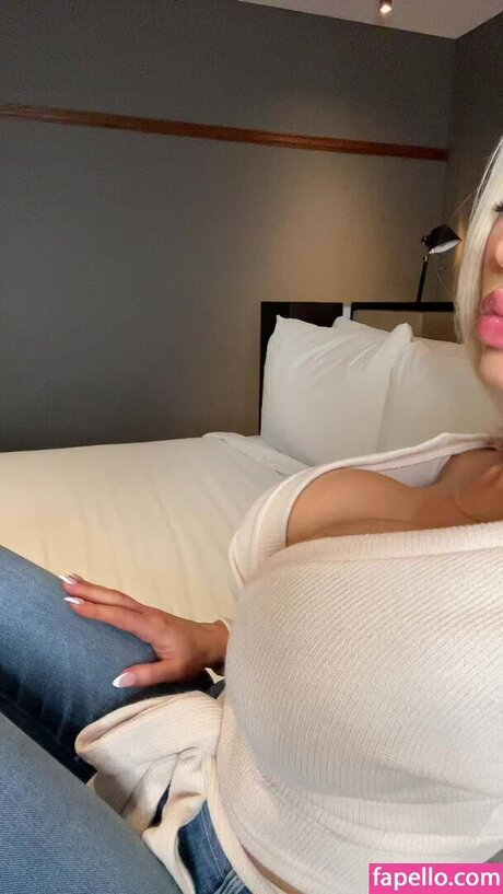 Portia Paris エロティックなポルノスター 写真