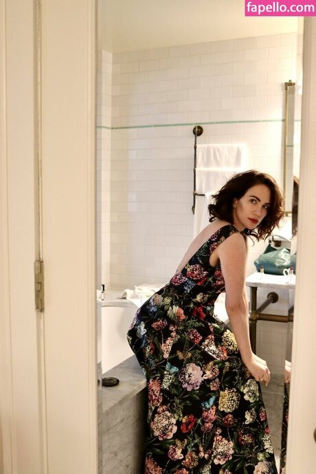 Kate Siegel ヌード女優 写真