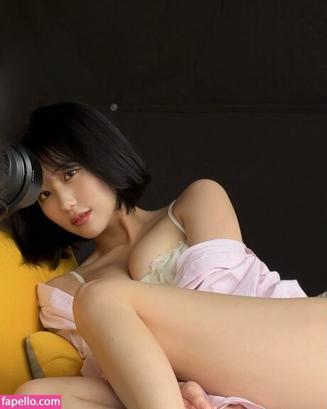 Tanaka Miku ポルノスター ヌード 写真