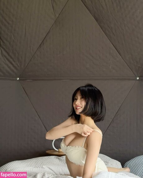 Tanaka Miku アートポルノスター 写真