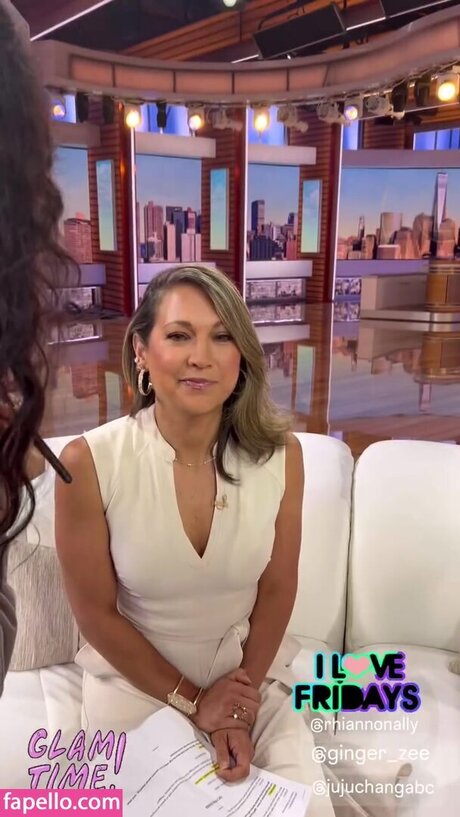 Ginger Zee アダルトスター ギャラリー