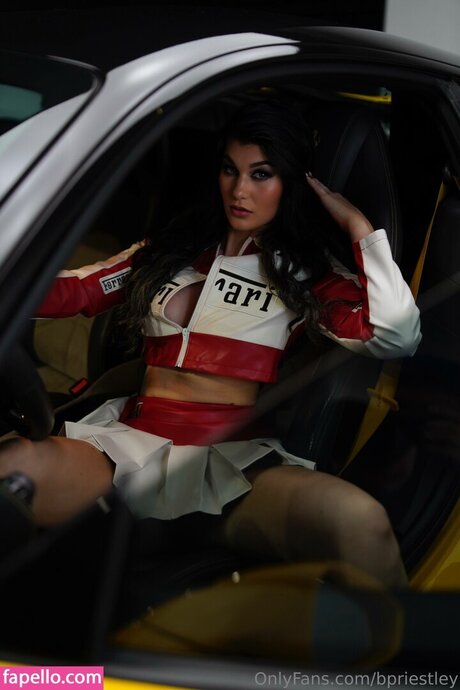 Bea Priestley 無料スター 写真