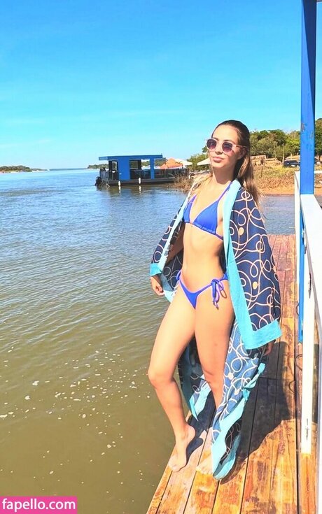 Julia Castrom ポルノスター 画像