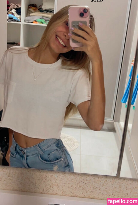 Julia Castrom 美しいポルノスター 写真