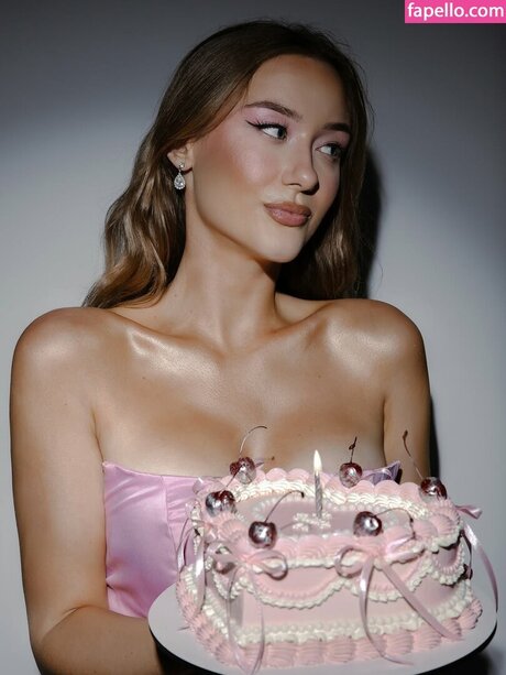 Oliwia Petryna エロティックなスター 写真