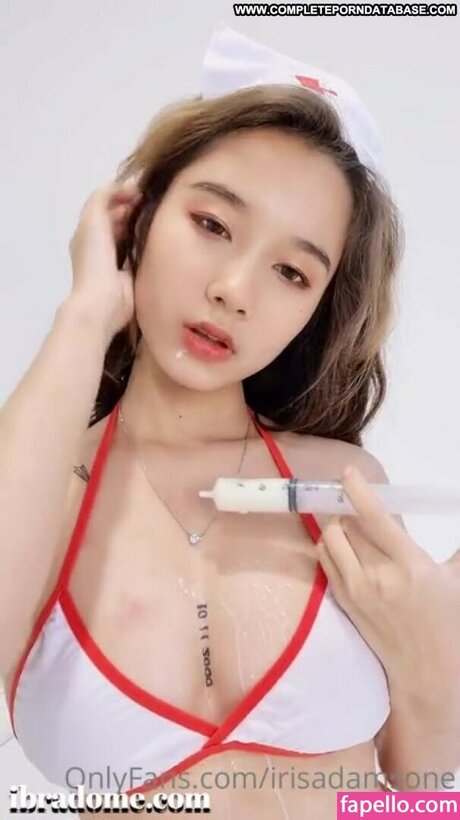 Iris Adamsone ポルノ女優 画像