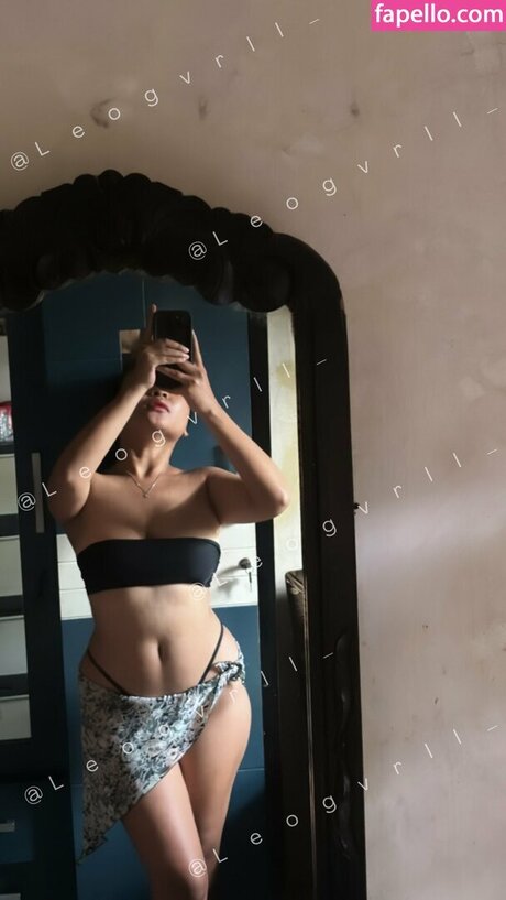 Leogurlll23 アダルトモデル 写真