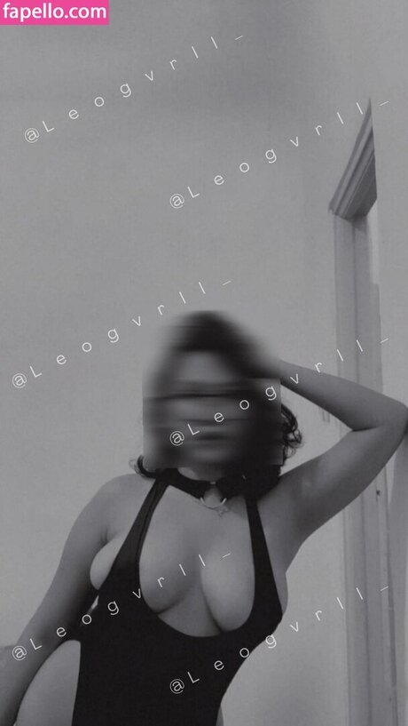 Leogurlll23 セックススター 写真