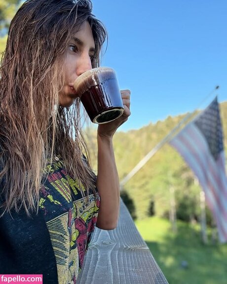 littlefitdevil ポルノスター 美しい 写真