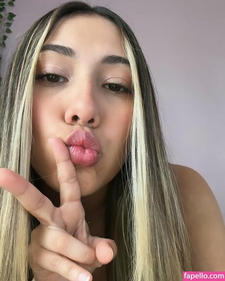 Mia Bosman 裸のポルノスター ギャラリー