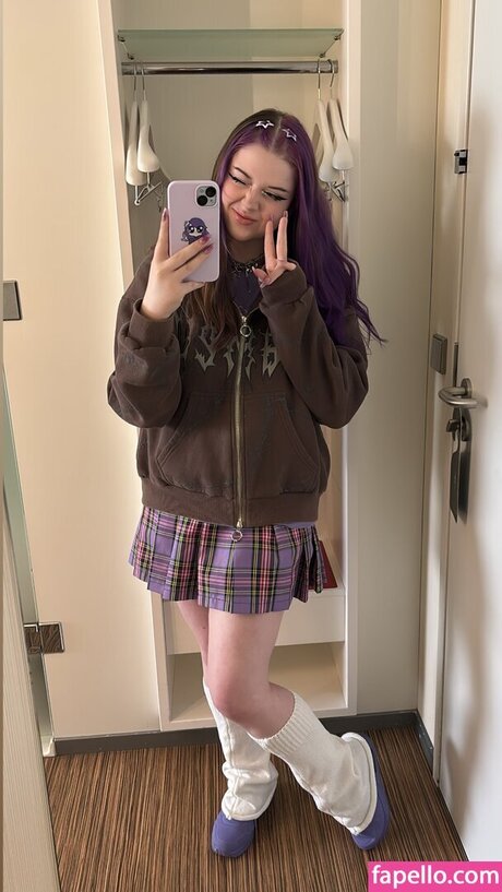 セクシーなシーメールオンリーファンズ セックス 画像