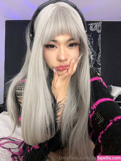 アジア人カップルオンリーファンズ ポルノ ギャラリー