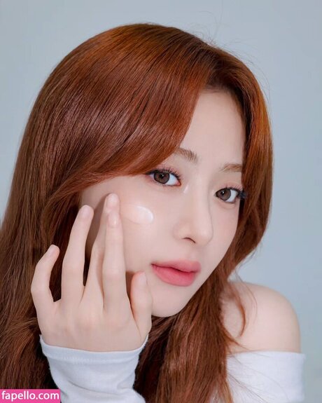 Huh Yunjin xxxポルノスター 写真