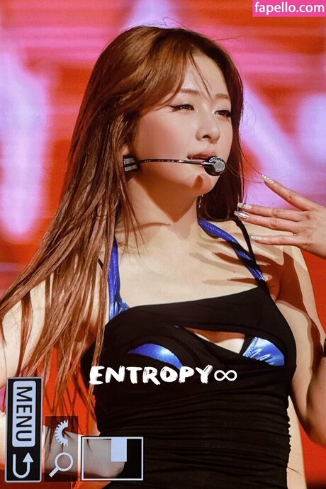 Huh Yunjin 完璧なポルノスター 写真