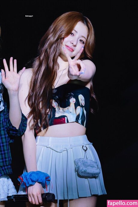 Huh Yunjin セックスモデル 画像