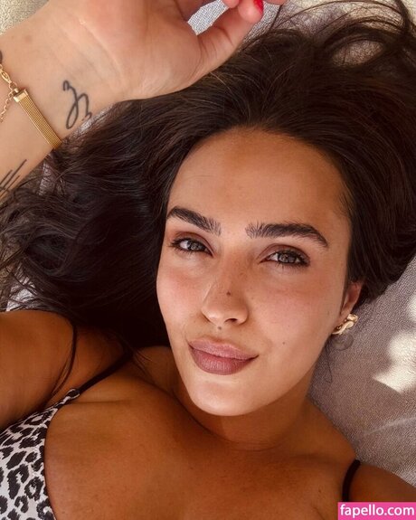 ブラックフィットネスオンリーファンズ 美しい裸 写真