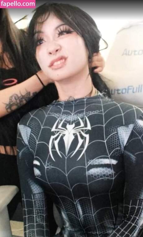 ティーンガールズオンリーファン ポルノ 写真