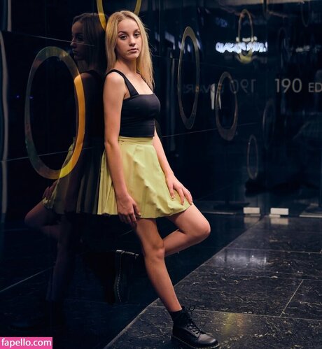 Nicola Crisa ポルノスター 可愛い ギャラリー