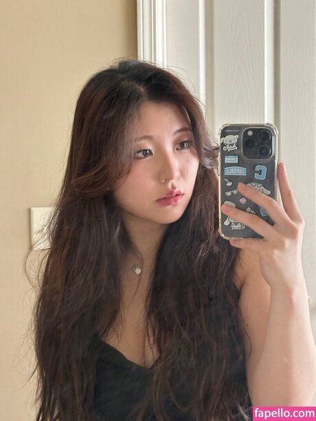毛深いアナルオンリーファンズ ホットセクシー 写真