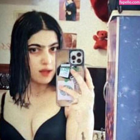 Jasneet Kaur 高品質スター 写真