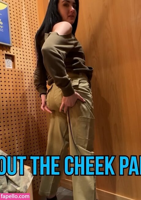 Amy Roberts 完璧なポルノスター ギャラリー