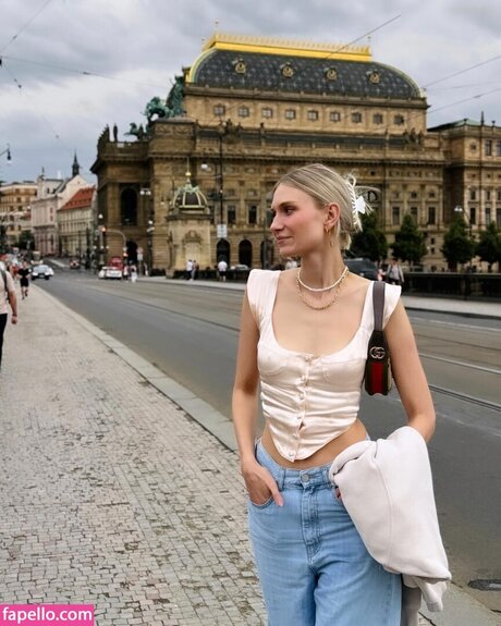 Carolin Niemczyk 高品質女優 ギャラリー