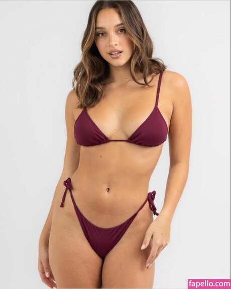 Milly Adamson エロティックモデル 写真