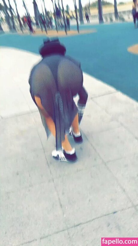 Olivia Pierson ホット女優 ギャラリー