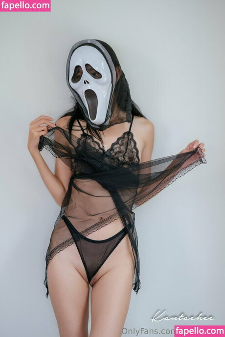 Smitanan Kongton ヌード女優 写真