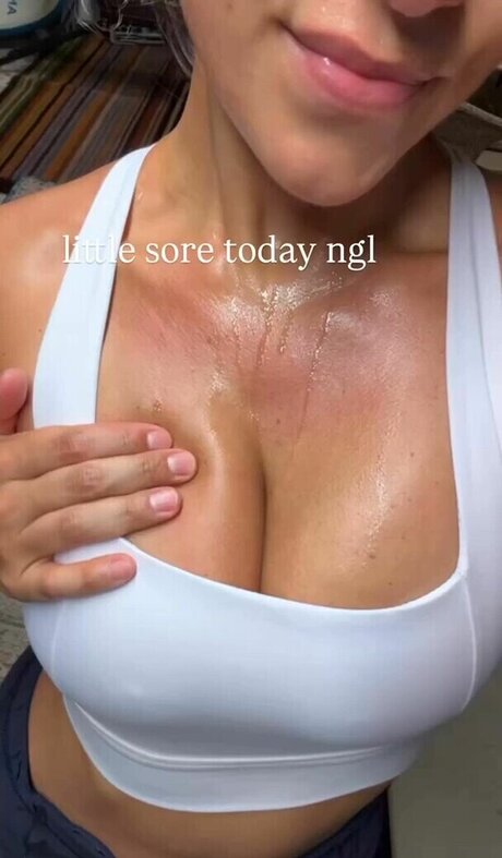 巻き毛のティーンズオンリーファンズ 美しい 写真