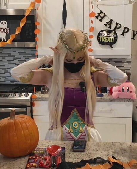 Harriet Barnes トップポルノスター 写真