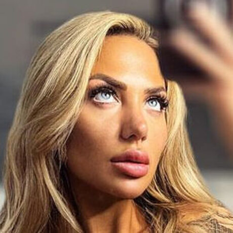 Emma Campbell ヌードのポルノスター 写真