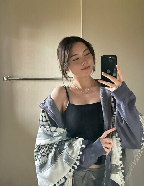 美しい黒檀のオンリーファンズ ホットセクシー 写真