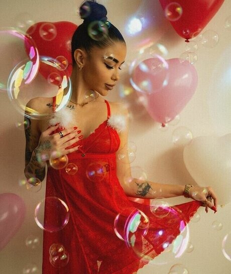 Juliaa Sucharska セックスモデル 写真