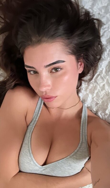 フェイシャルオンリーファンズ 美しいヌード ギャラリー