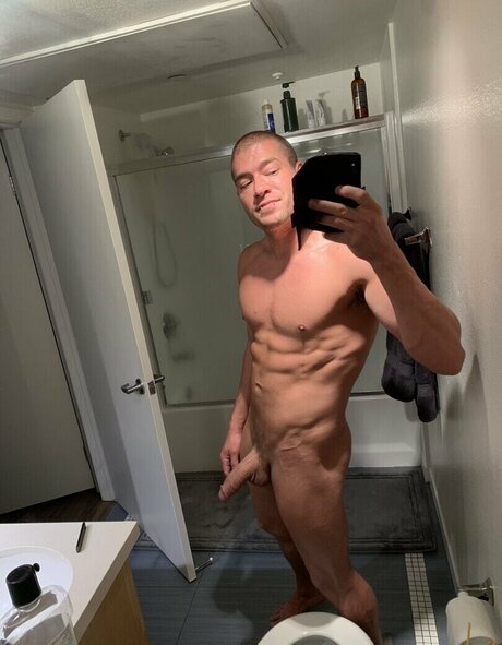 Xander Corvus top profile image