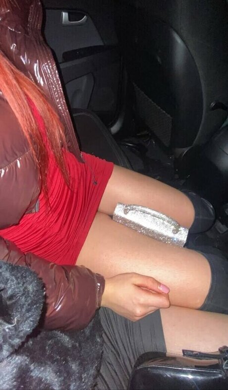 Giorgiazampi Sofiagllo エロティック女優 画像