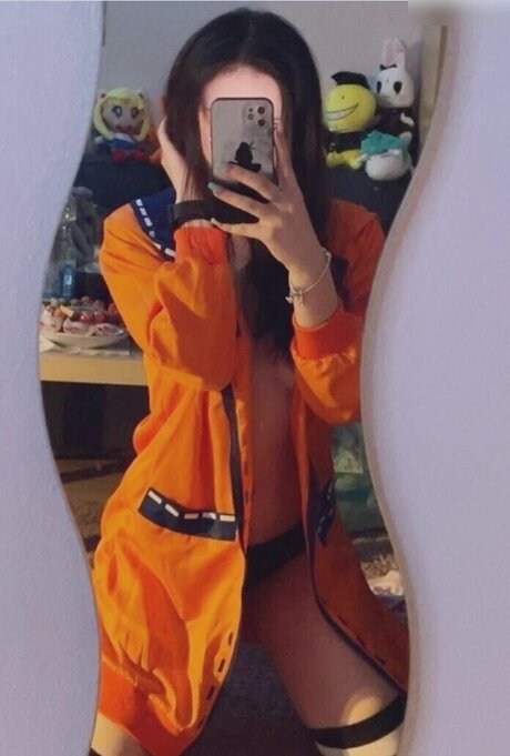 ヌード自撮りオンリーファンズ ホットセックス 写真