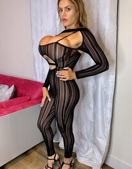 jazmyneday ポルノ女優 ギャラリー