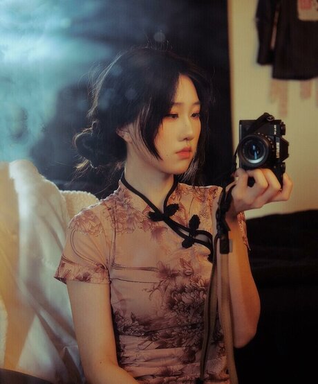 Lo3tus ポルノモデル 写真